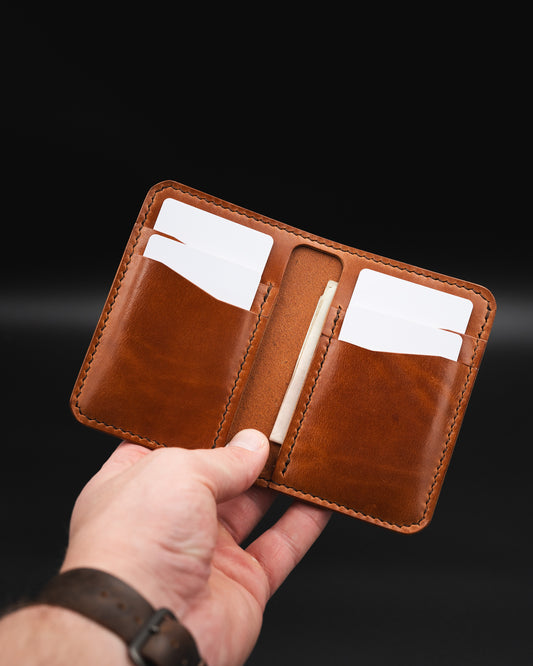 The Blue Ridge - Vertical Bifold Wallet in Traditional Harness (Buck Brown)